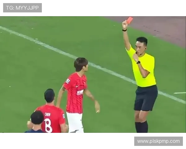 打铁最多的足球明星揭秘:他们如何在赛场上屡屡失去进球机会 打铁最多的足球明星揭秘:他们如何在赛场上屡屡失去进球机会